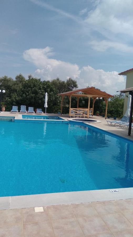 Amarandos Studios With Swimming Pool By Imagine Lefkada Цукаладес Екстер'єр фото